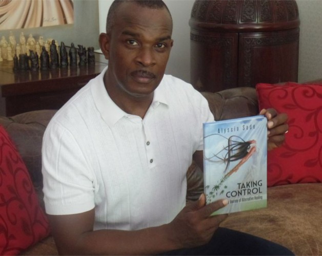 Un cancéreux s'en remet à naturopathie et guérit son cancer de la vessie Un cancéreux s'en remet à naturopathie et guérit son cancer de la vessie